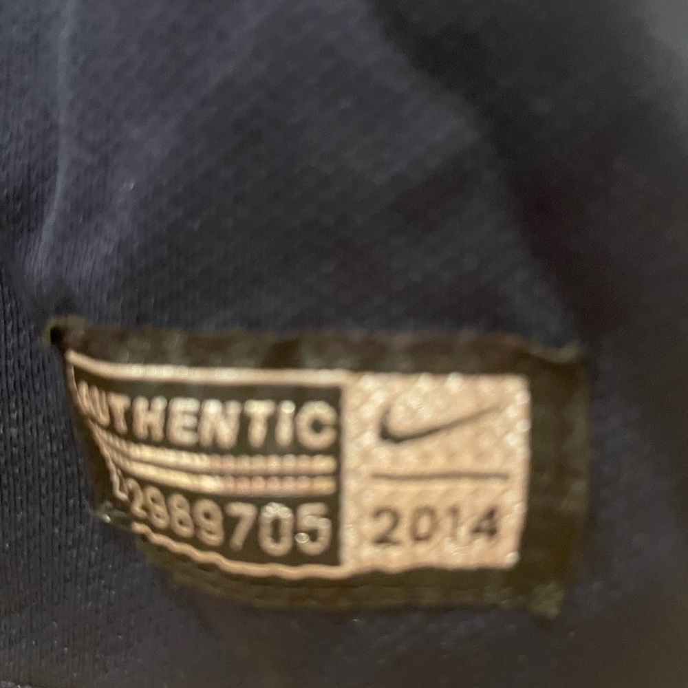 Nike dri-fit authentic men’s Australia Socceroos jersey - Picture 5 of 6